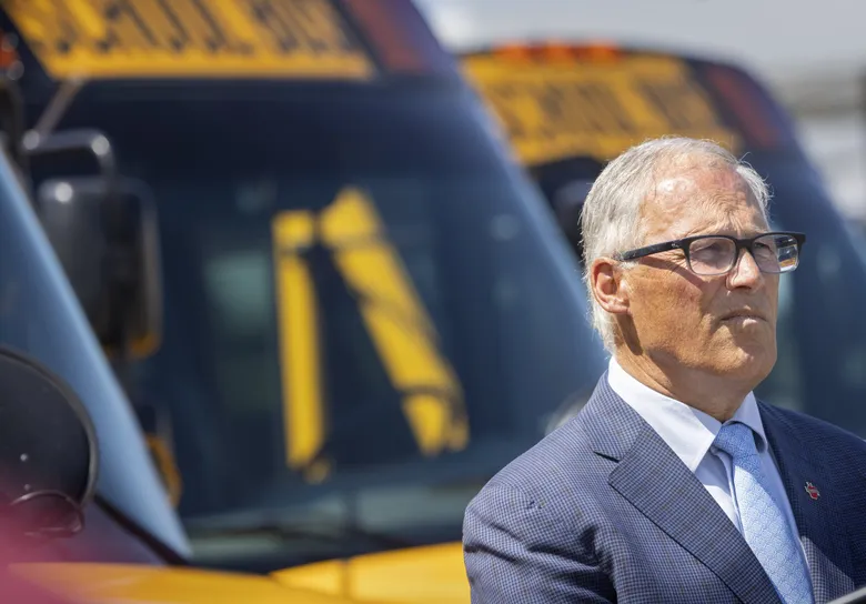 Governor Jay Inslee Signs Bill Mandating Transition of Washington Schools to Electric Buses