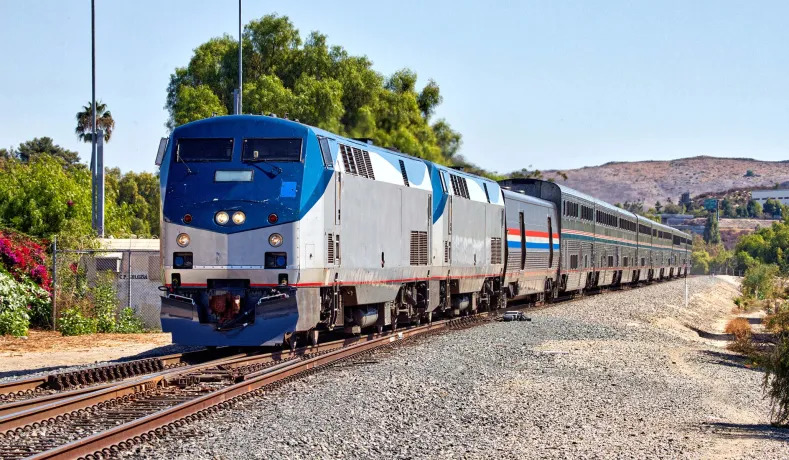 Washington Farm Bureau Criticizes California's Green Train Mandate As 'Entirely Unworkable