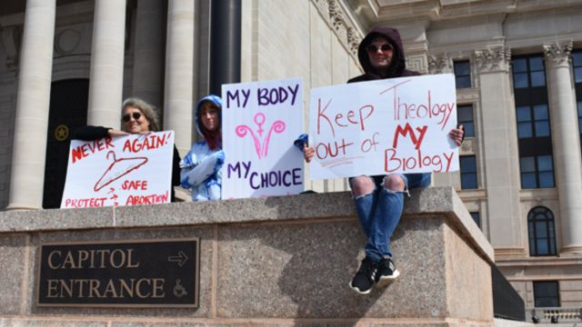 Oklahomans Will Have More Abortion Options Thanks to a New Center Opening in Kansas