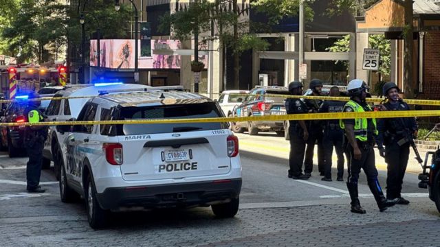 Not Working the Guilty Criminal Who Opened Fire in the Food Court in Atlanta Was Shot by a Police Officer. Three People Were Hurt