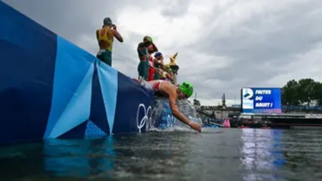 As the Seine Passes Water Tests, the Olympics Triathlon Races Begin