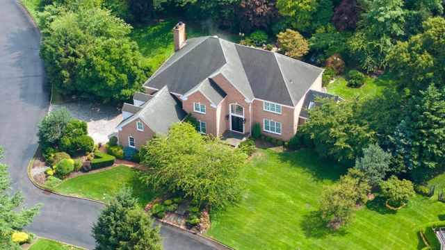 The Fbi Raids the $3.5m Home of a Former Assistant to Kathy Hochul, the Governor of New York
