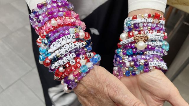 Delegate Crafts 1,000 ‘Taylor Swift’ and ‘Kamala’ Bracelets for DNC Delegates