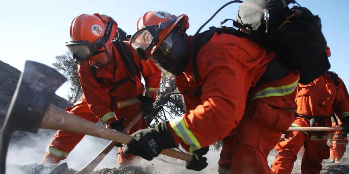 New California Bill Proposes Significant Wage Increase for Incarcerated Firefighters, Raising Pay to $19 an Hour