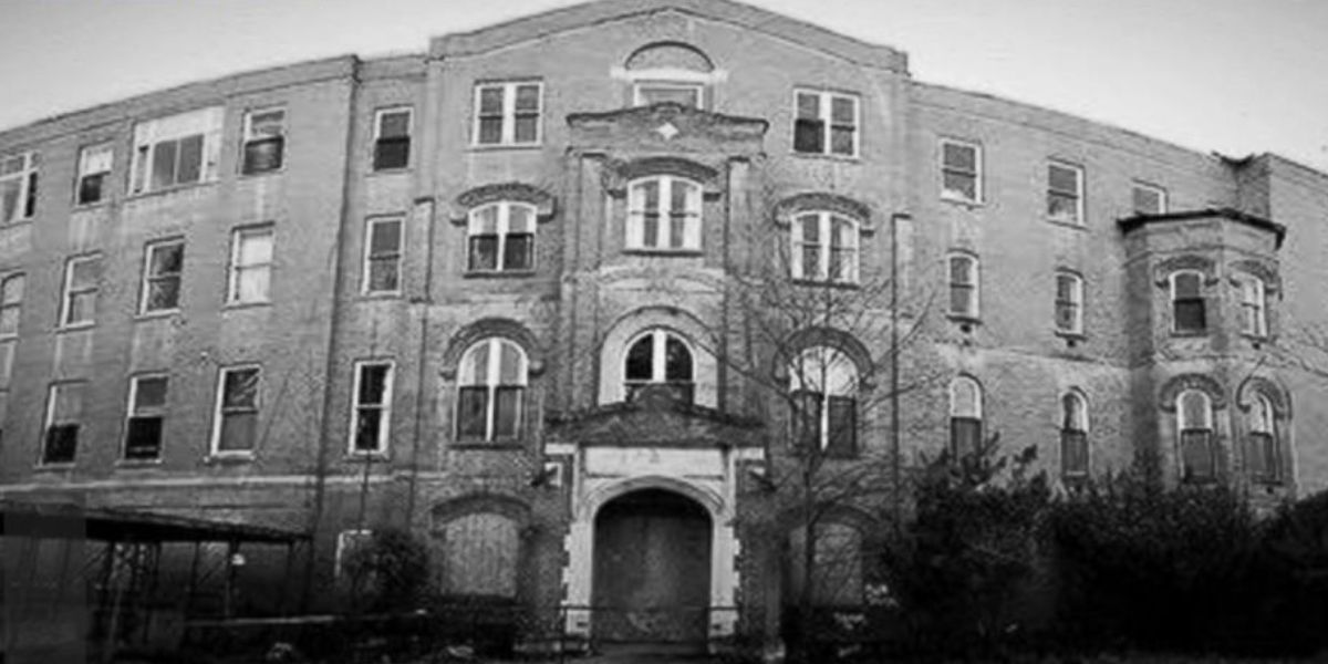 This Abandoned Indiana Hospital is So Haunted, Even Ghost Hunters Fear Its Dark History