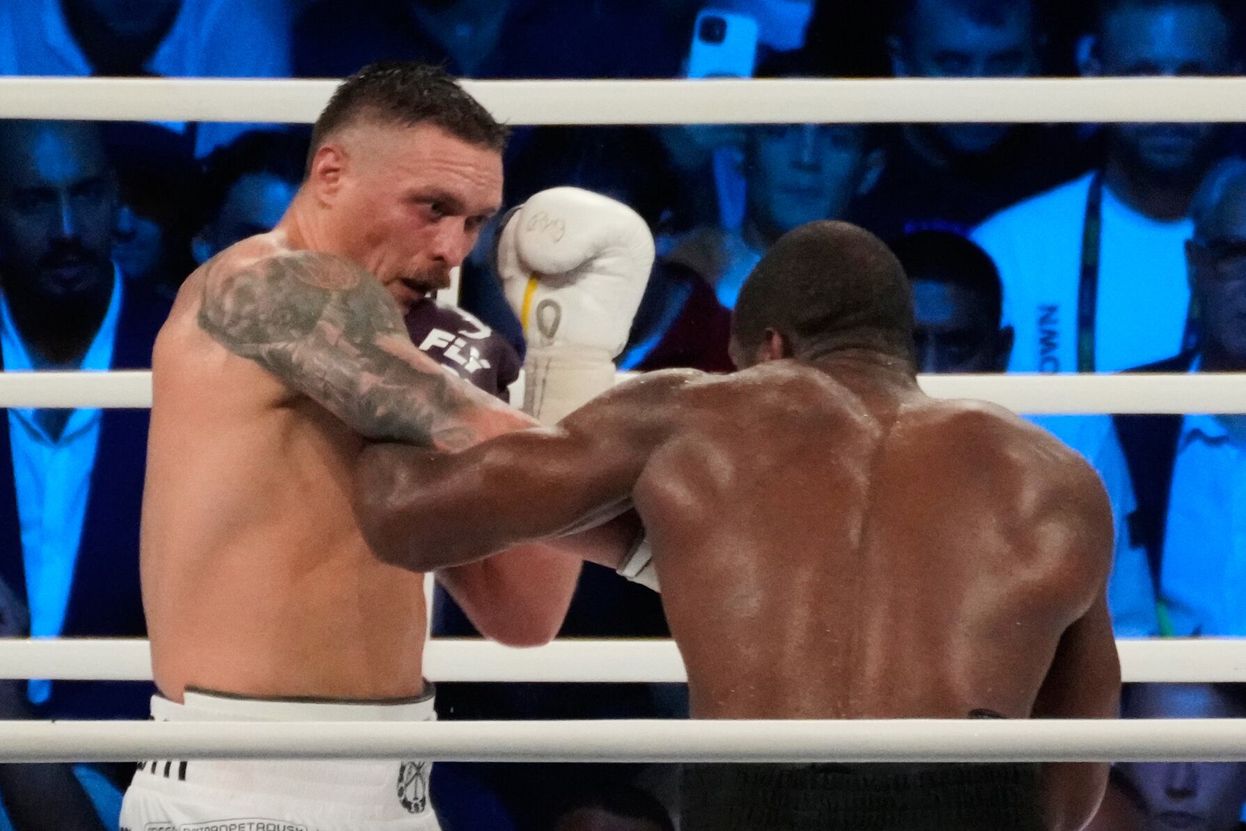 Usyk-Dubois 2: How to watch, what’s at stake, betting odds