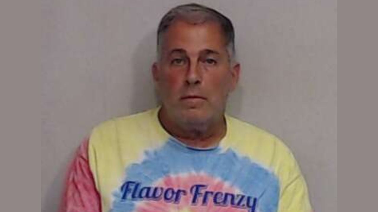 Addison Ice Cream Shop Owner Arrested for Secretly Recording Minors in Bathroom