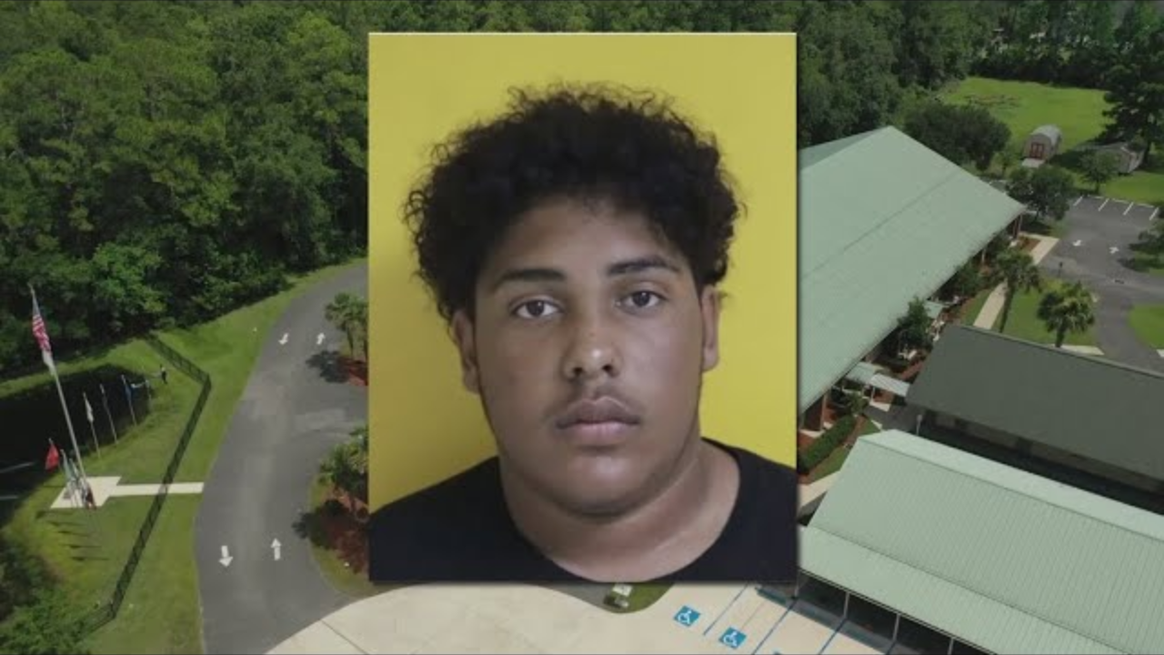 Florida Teen Allegedly Kills Parents, Walks to Church and Confesses: “Pray for Me,” He Told 911 Dispatcher