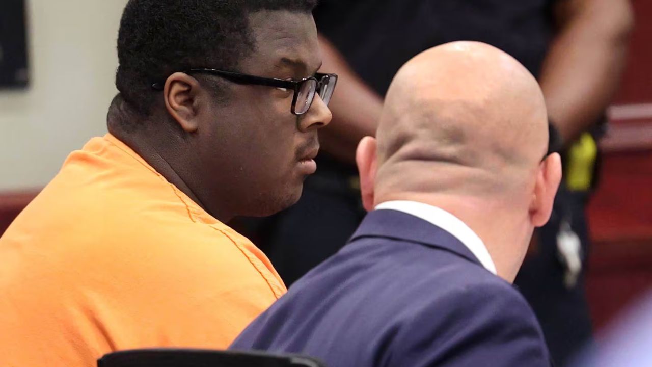 Illinois Man Sentenced to 52 Years for Murder of 15-Year-Old Girl, Body Dumped in Dumpster