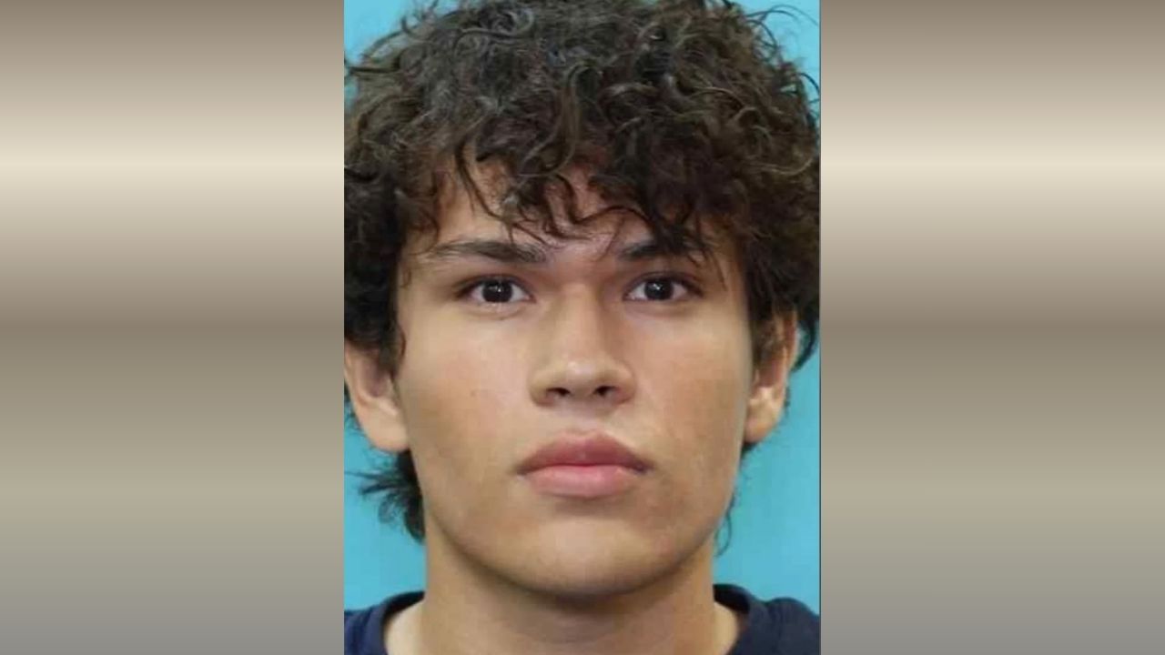 Suspected Kidnapper Arrested With Missing Texas Teen Outside Deming, NM