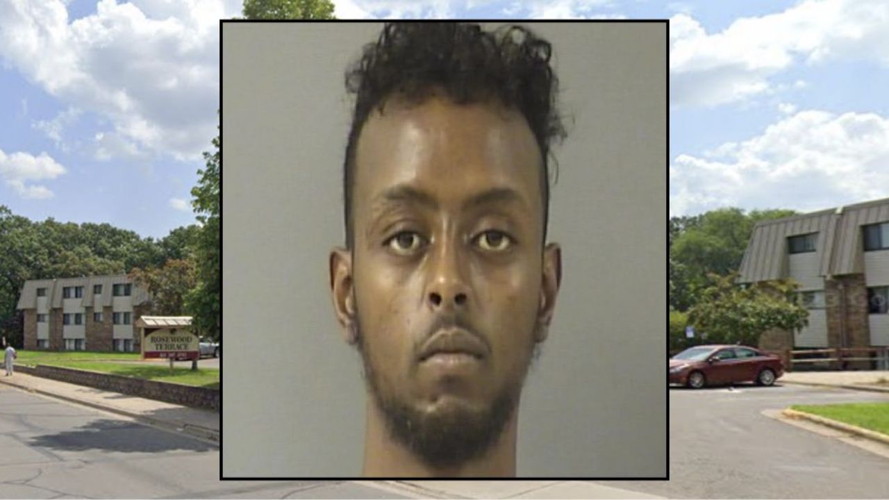 Minnesota Man Stabs Pregnant Wife 34 Times, Calls Police to Turn Himself In