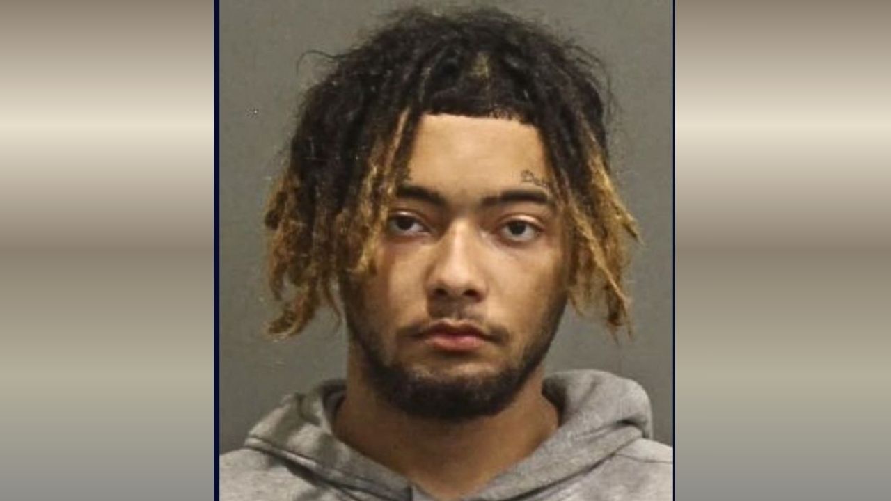 Tennessee Teen Faces Multiple Charges After Choking Pregnant Girlfriend, Attempting to Stab Her