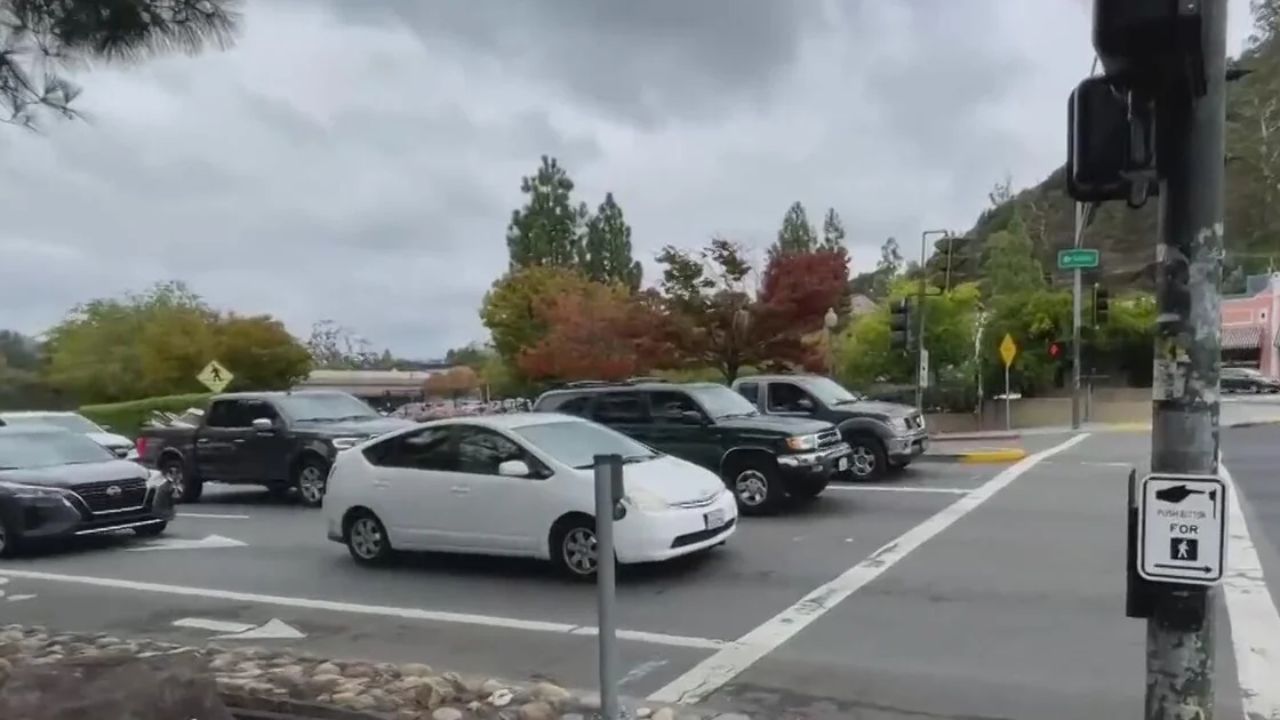 San Anselmo Uses AI-Controlled Traffic Lights to Cut Congestion at Marin County’s Busiest Intersection