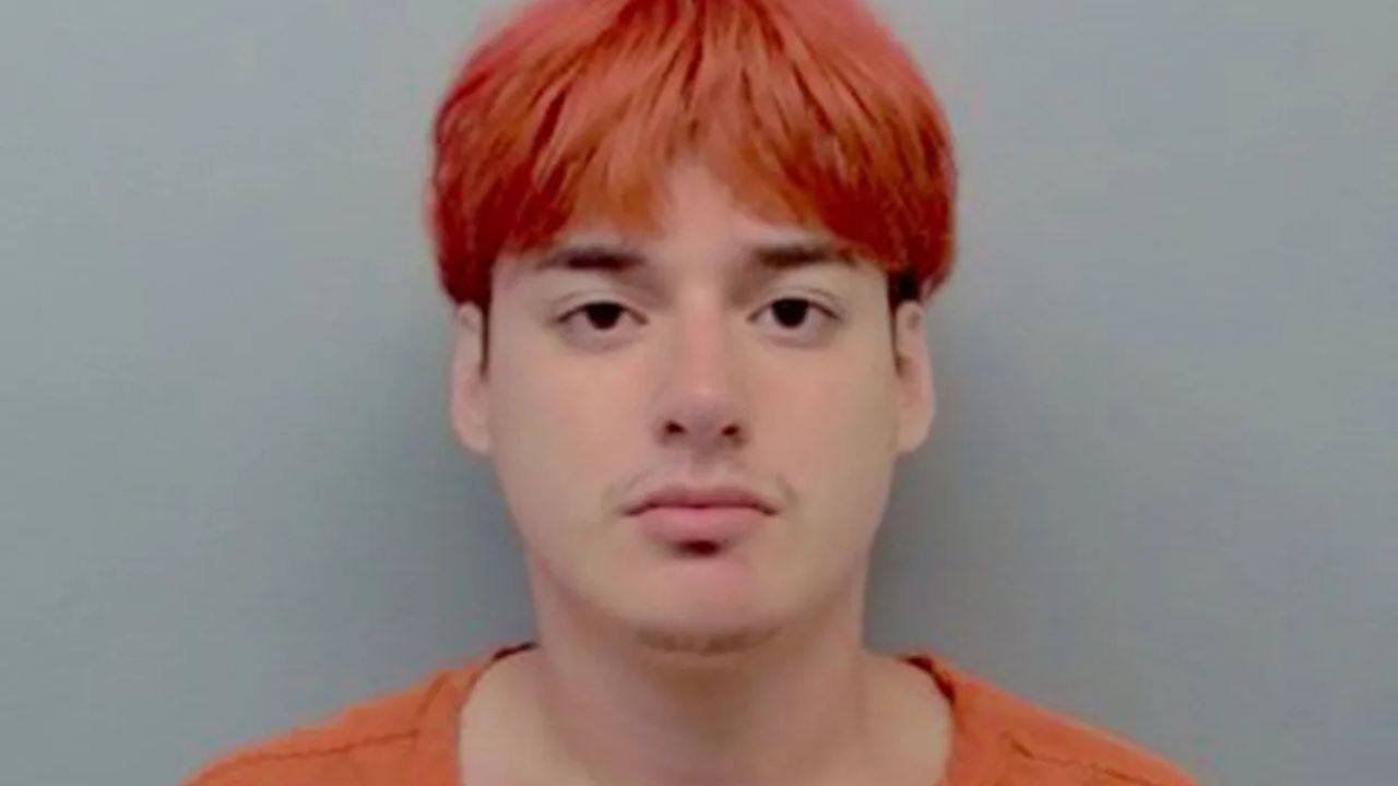 Texas Man Stabs New Boyfriend After Confronting Ex-Girlfriend's Vehicle in Jealous Rage