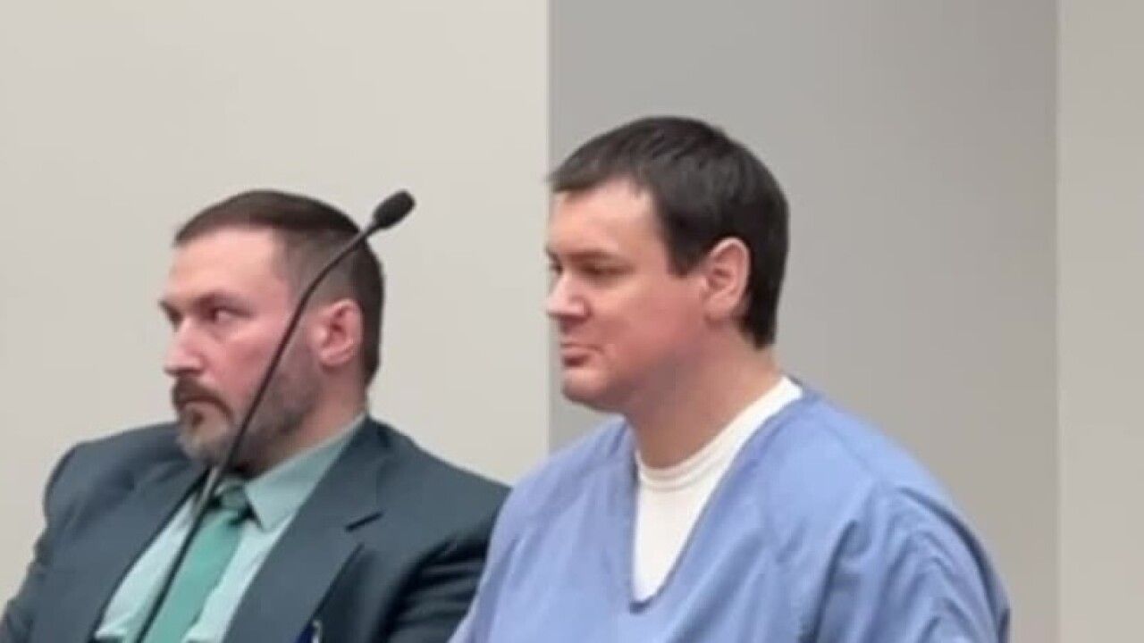 Man Who Killed Girlfriend in Walmart Parking Lot and Lived With Her Body for Weeks Sentenced to 60 Years