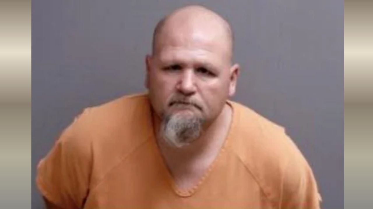 Ohio Man Arrested After Accidentally Sending Meth Through Bank Drive-Thru Tube, Deputies Say