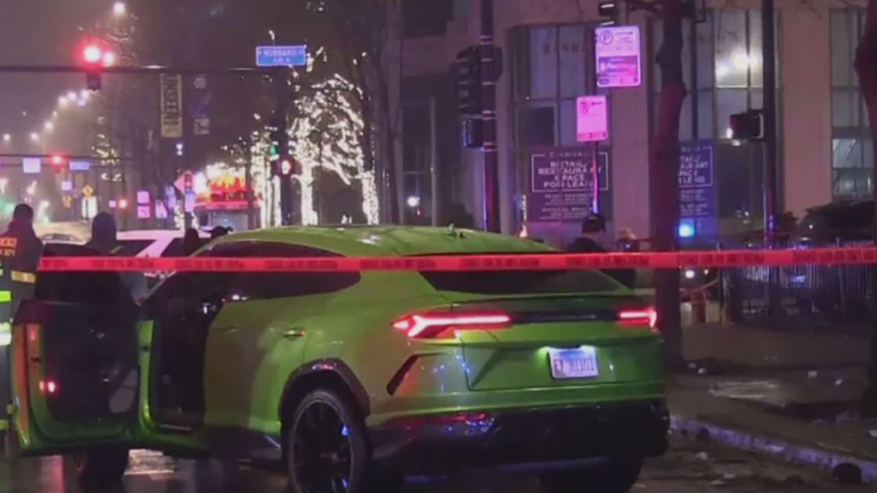 River North Mass Shooting Leaves 1 Dead, 3 Critically Injured as Chicago Police Hunt Suspects