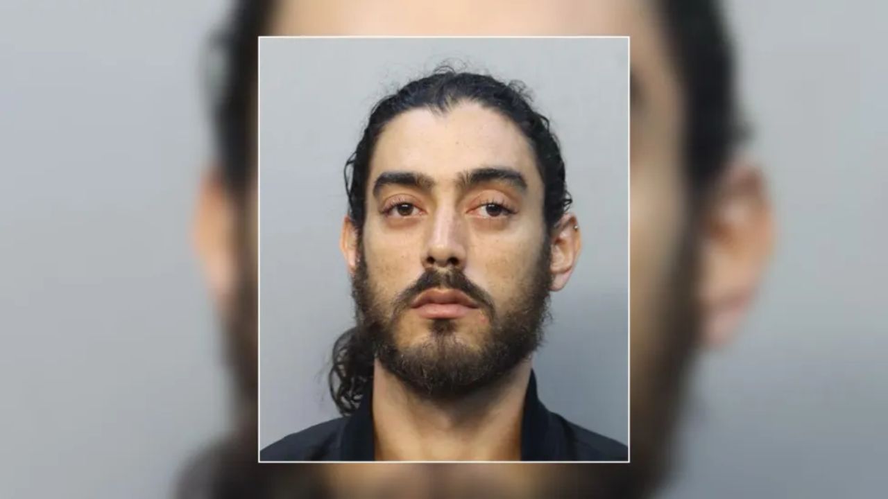 Road Rage Turns Violent in Miami Neighborhood as Driver Threatens Couple With Knife and Gun, Police Say