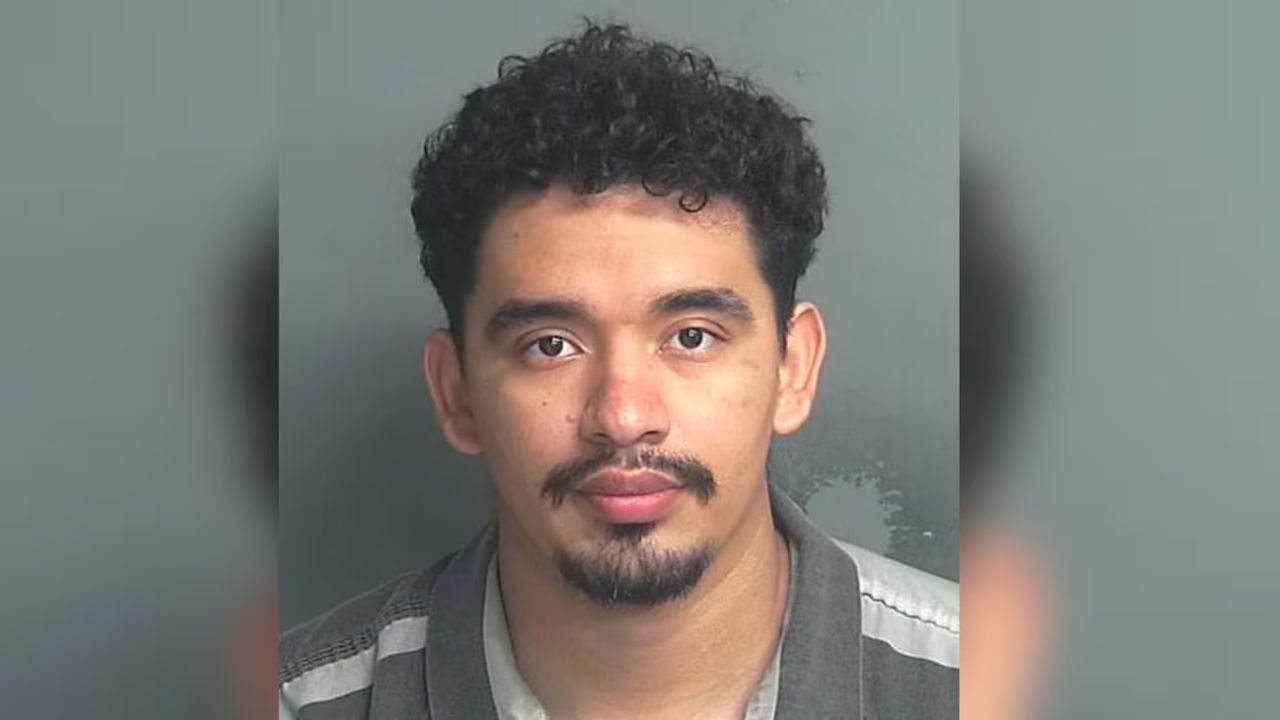 Texas Father Tracks Phone to Rescue 15-Year-Old Daughter Kidnapped While Walking Dog on Christmas Day