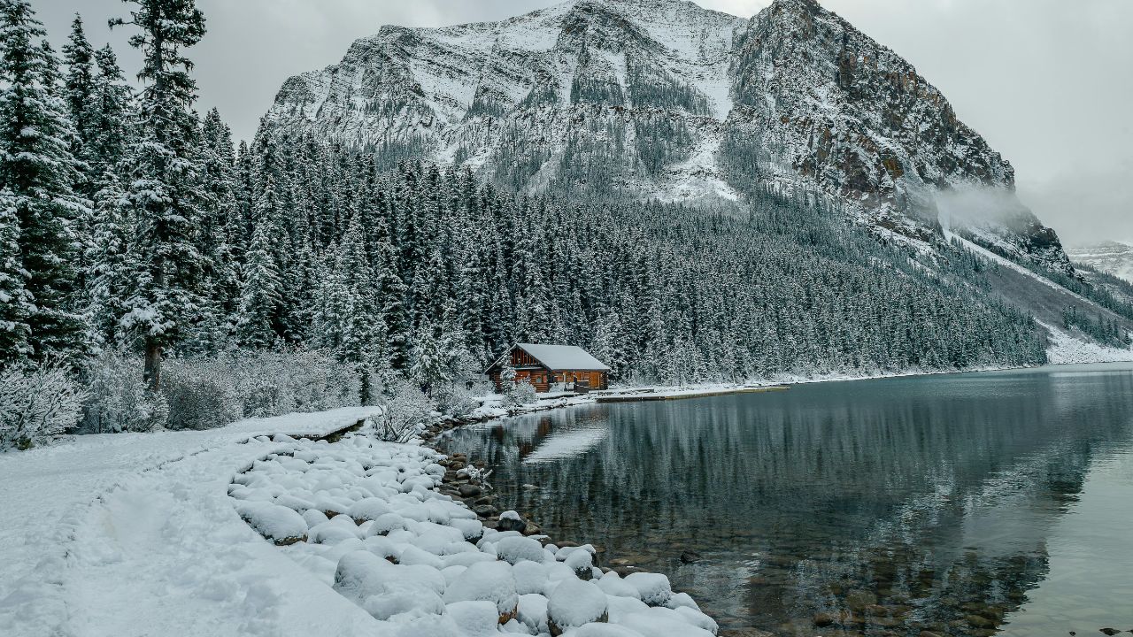 Colorado Weather Alert Today: Snow Builds Along I-25, Creating Slick Travel in Colorado Springs