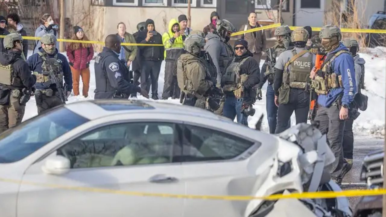 Fundraiser for ICE Agent Who Shot Minneapolis Protester Raises Nearly $800,000, Exposing Deep U.S. Divisions