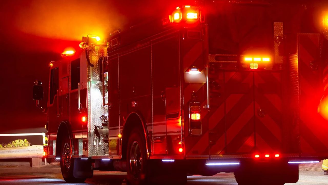 Man Slept Through New Year’s Eve House Fire in Florida, Roommates Wake Him Just in Time